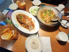 -费大厨辣椒炒肉(万家丽一店)
