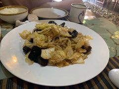 洋白菜烩土豆粉-素心斋素食餐厅