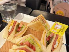 -兰芳园丝袜奶茶(凯茵新城店)