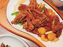 -闫府私房菜·老字号(恒隆店)