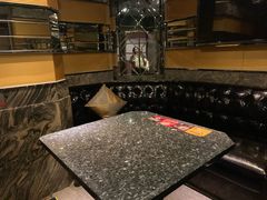 -好乐迪(张扬路八佰伴店)