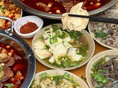 -大众跷脚牛肉馆·非遗传承单位(峨眉山店)