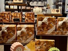 -Laderach 莱德拉(上海环贸iapm店)