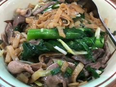 猪杂盖粉-南记食粥坊·宵夜大排档(莲花总店)