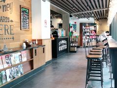 大堂-星巴克(西藏路店)