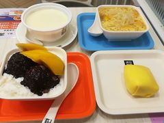 -满记甜品(巴黎春天宝山店)