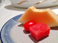 -八府香鸭·啫啫煲(华山路店)