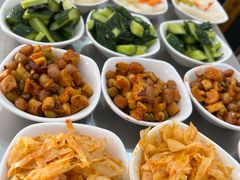 -牛一嘴·兰州牛肉面·大盘鸡(财富中心店)