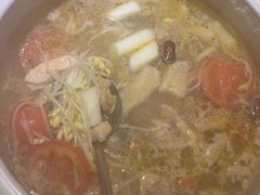 -谢云贵清香水煮鸡火锅(总店)