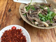 -周记翘脚牛肉
