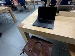 -Apple零售店(深圳益田假日广场店)
