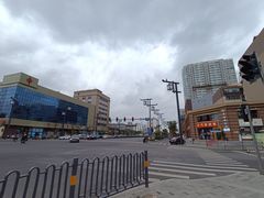 -万达广场(龙湖店)