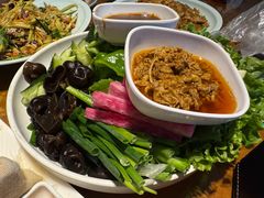 -95号酱骨·一块豆腐(展春园西路店)