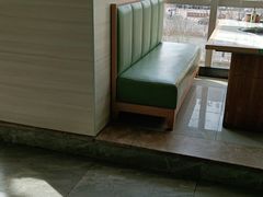 -绿岛港轩海鲜烤肉涮锅自助餐厅