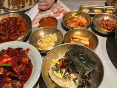 -草家酱蟹炭火烤肉店(珲春南路一店)
