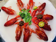 -沪小胖小龙虾(淮海中路旗舰店)