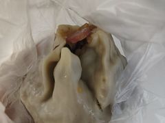 -白玉兰食品甜凤店(合生汇店)