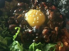 石锅拌饭-高丽苑韩国烤肉(海昌路旗舰店)