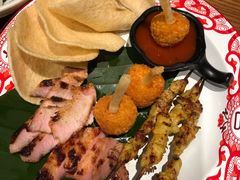 -云海肴·汽锅鸡·云南菜(天山百盛优客店)