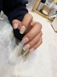 -M Nails & Beauty美甲美睫美体