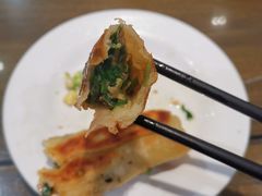 猪肉韭菜馅褡裢火烧-门框胡同褡裢火烧(赵公口店)