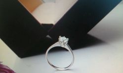 -威德钻石-克拉钻大本营(南京东路店)