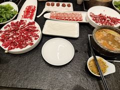 -石记科尔沁肥牛(泰和店)