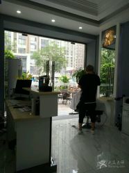 -DL HAIR SALON