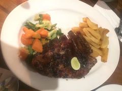 -Pundi Pundi Restaurant