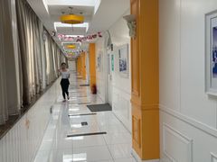 -西安小天鹅艺术团(曲江Alice店)