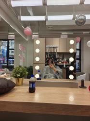 -Z.X HAIR SALON张新美业