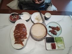 -梅利汴京烤鸭•开封豫菜地标店(东司门店)