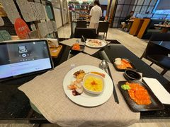 -东方红海鲜百汇(国际大厦店)