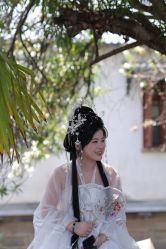 -一揽芳华汉服旗袍体验馆(拙政园店)