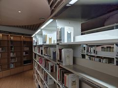 -广州市白云区图书馆