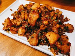 渣渣土豆-三猫黑鱼花(南大店)
