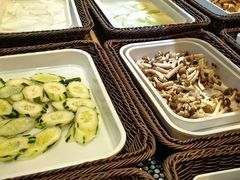 -尚品海鲜肥牛自助火锅(湖明店)