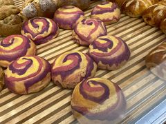 -焙丽拾光(麦凯乐直营店)