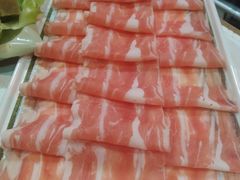 金牌肥牛-羊家胡同·龙虾烧烤火锅(龙汇路店)