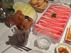 -领鲜天下·焗海鲜·花胶鸡(天目里店)