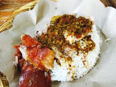 -Warung Babi Guling Ibu Oka 3