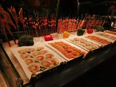 -四海一家自助餐(益田假日广场店)