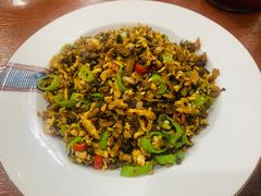 -湖南人家湘菜馆(镇江路店)