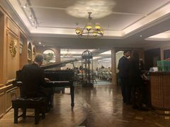-The Diamond Jubilee Tea Salon at Fortnum & Mason