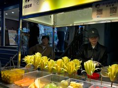 景点-侨港风情街