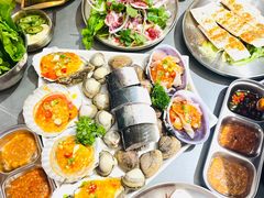 -围炉肉舍丹东海鲜烤肉·烤活鳗(步行街店)