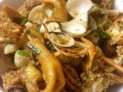 海鲜焖鸡-食德喜·阳山鸡王食研基地