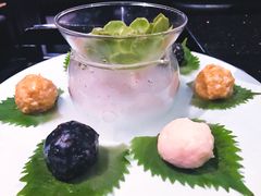 爆浆手打虾丸-捞王猪肚鸡火锅(财富中心店)
