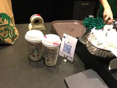 -星巴克(上海虹桥南丰城办公楼店)