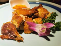 脆皮童子鸡-新白鹿餐厅(金鹰新街口店)